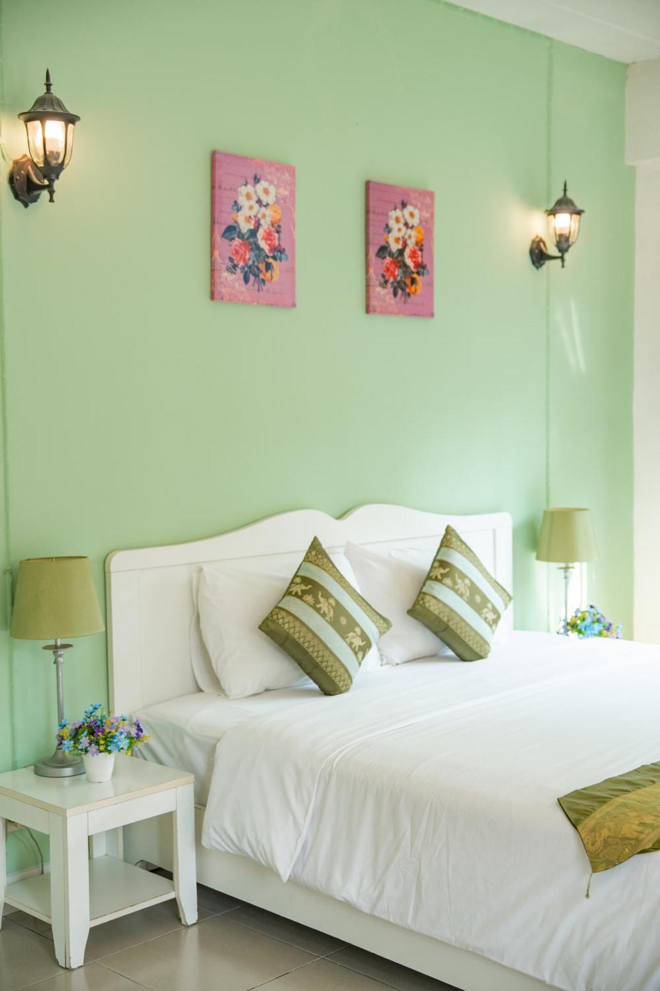Villa Reina Resort Nong Nam Daeng Eksteriør billede